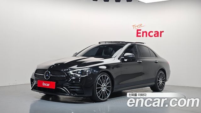 Mercedes-Benz E-Class 2023 — photo 1