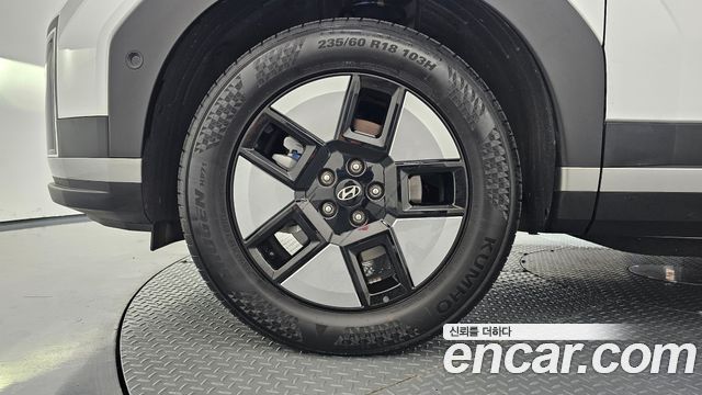 Hyundai Santafe 2025 — photo 5