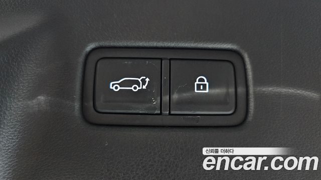 Hyundai Santafe 2025 — photo 22