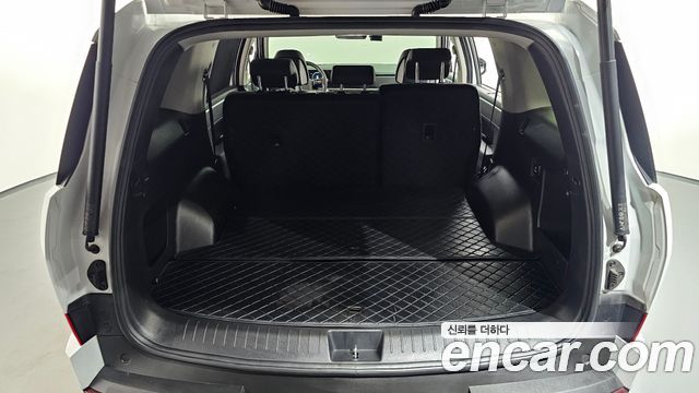 Hyundai Santafe 2025 — photo 23