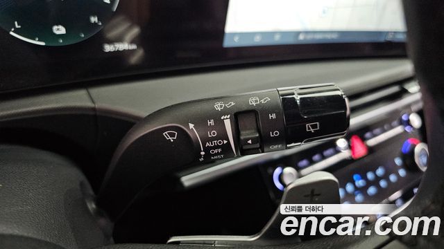 Hyundai Santafe 2025 — photo 28