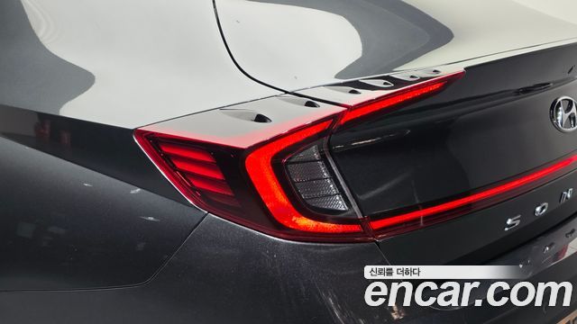 Hyundai Sonata 2020 — photo 9