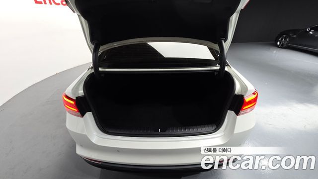 Kia K5 2016 — photo 20