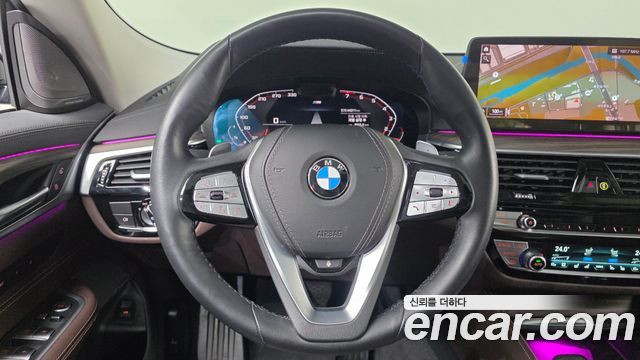 BMW Gran Turismo 2023 — photo 30