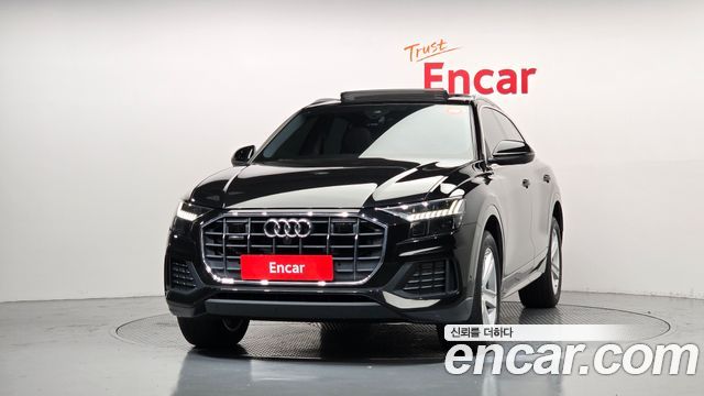 Audi Q8 2022 — photo 3