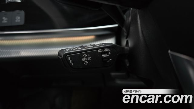 Audi Q8 2022 — photo 14