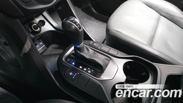 Hyundai Santafe 2015 — photo 9