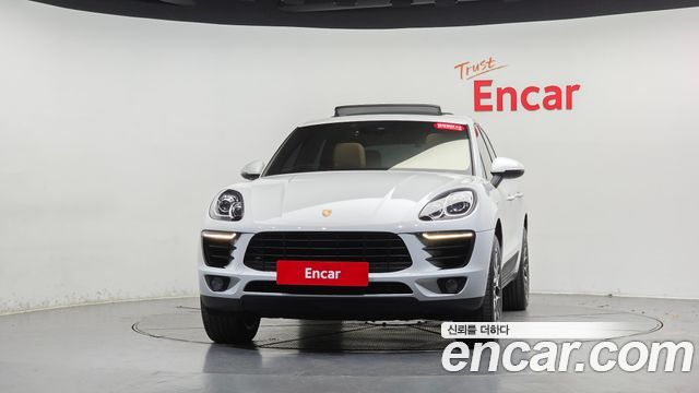 Porsche Macan 2017 — photo 3