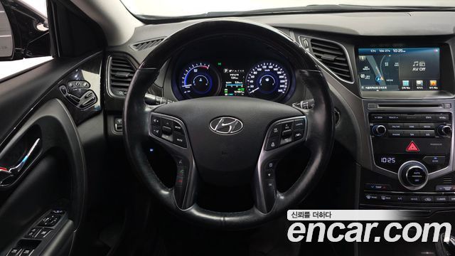Hyundai Grandeur 2016 — photo 13
