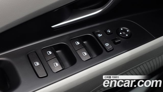 Hyundai AVANTE 2023 — photo 19