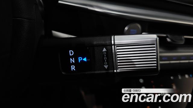 Hyundai Grandeur 2023 — photo 12
