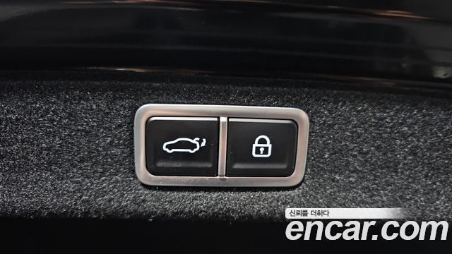 Hyundai Grandeur 2023 — photo 26