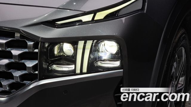 Hyundai Santafe 2021 — photo 8