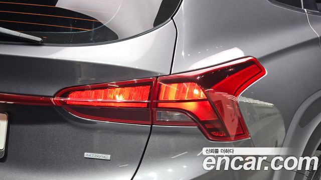 Hyundai Santafe 2021 — photo 9