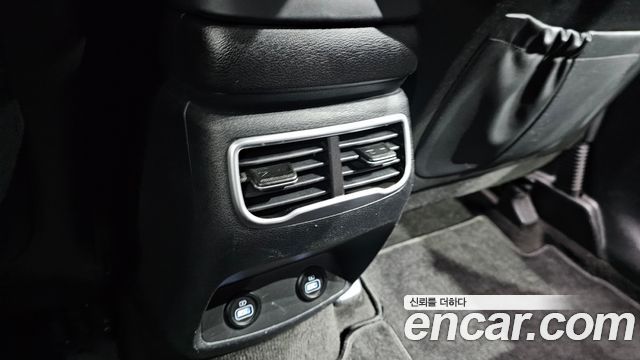 Hyundai Santafe 2021 — photo 30