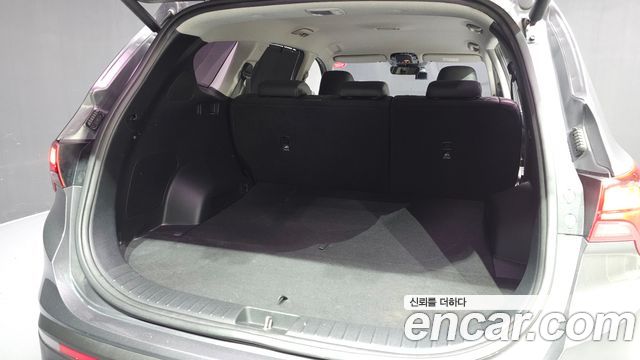 Hyundai Santafe 2021 — photo 32