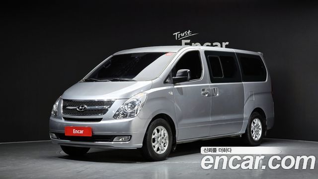 Hyundai Starex 2015 — photo 1