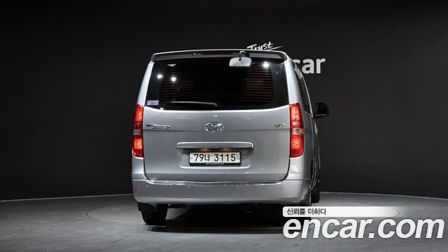 Hyundai Starex 2015 — photo 4