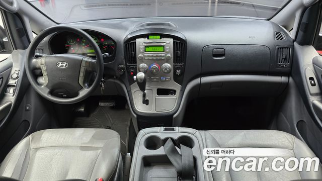 Hyundai Starex 2015 — photo 7