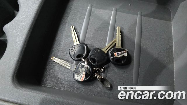 Hyundai Starex 2015 — photo 16