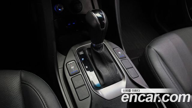 Hyundai Santafe 2015 — photo 12