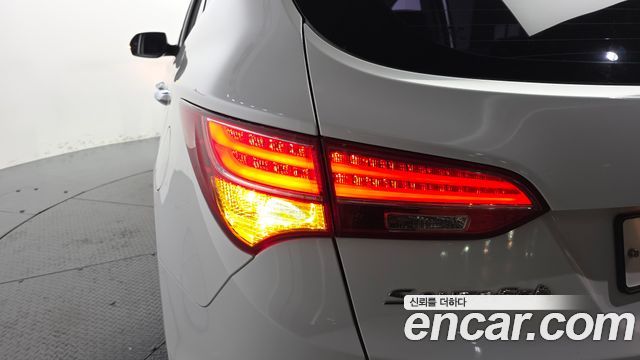 Hyundai Santafe 2015 — photo 9