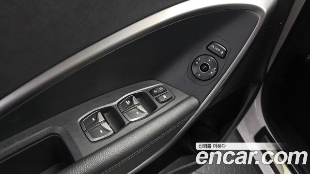 Hyundai Santafe 2015 — photo 30
