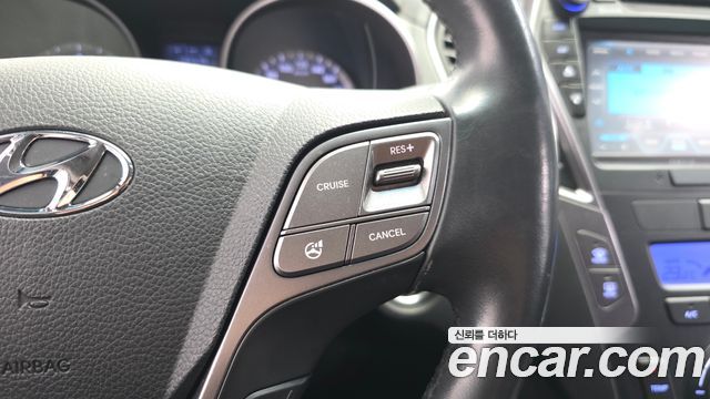 Hyundai Santafe 2015 — photo 31