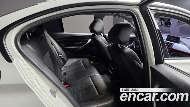 BMW 3-Series 2013 — photo 11