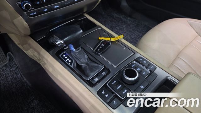 Hyundai Genesis 2015 — photo 12