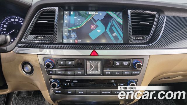 Hyundai Genesis 2015 — photo 18
