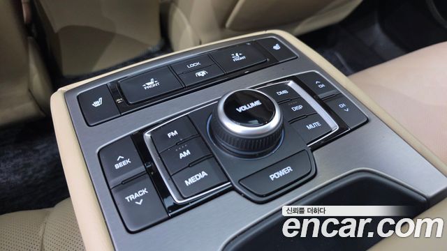 Hyundai Genesis 2015 — photo 24