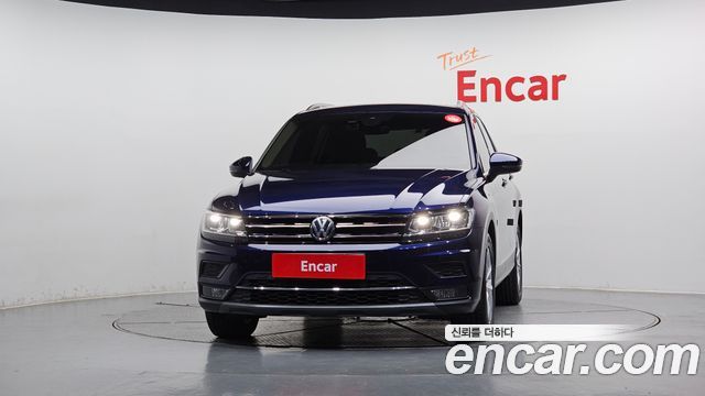 Volkswagen Tiguan 2018 — photo 3