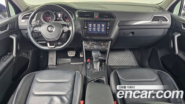 Volkswagen Tiguan 2018 — photo 10