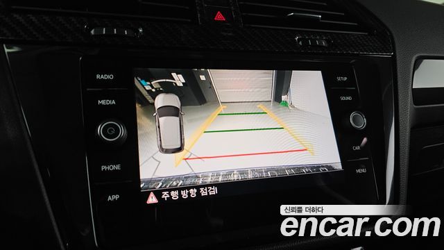 Volkswagen Tiguan 2018 — photo 19