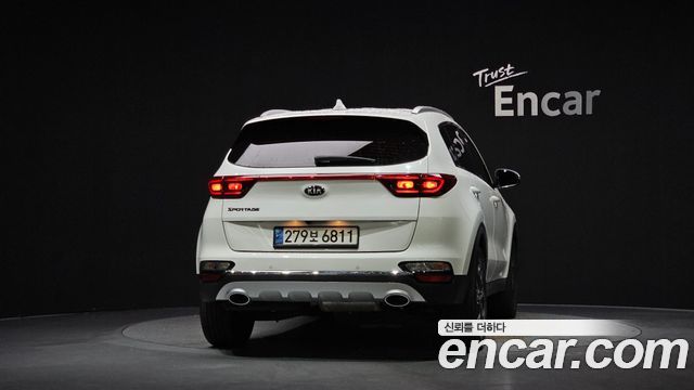 Kia Sportage 2022 — photo 4