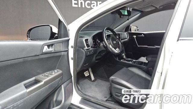 Kia Sportage 2022 — photo 13