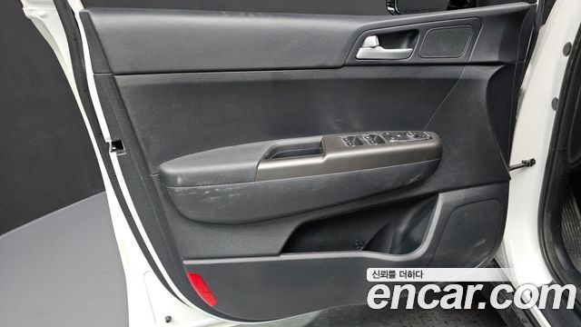 Kia Sportage 2022 — photo 14