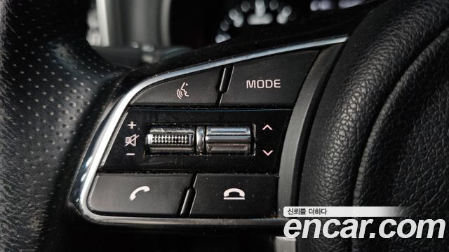 Kia Sportage 2022 — photo 30