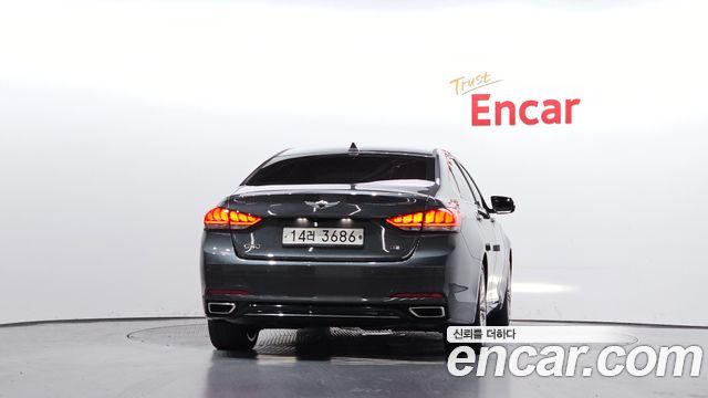 Genesis G80 2018 — photo 4