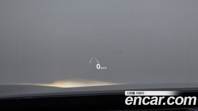 Genesis G80 2018 — photo 14