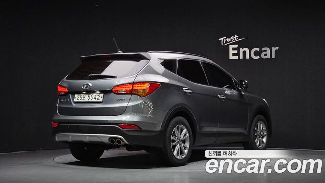 Hyundai Santafe 2013 — photo 2