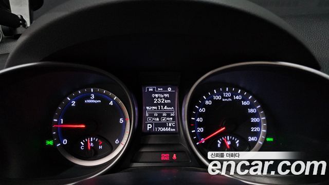 Hyundai Santafe 2013 — photo 11