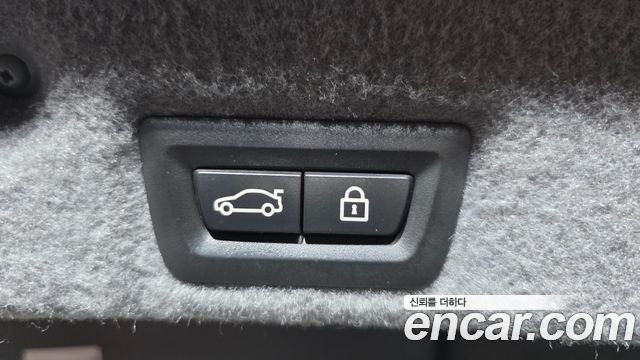 BMW 7-Series 2014 — photo 20