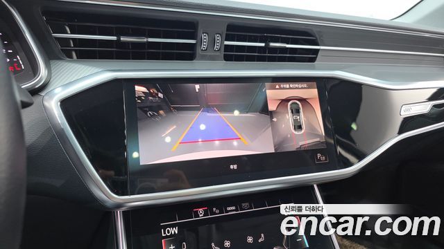 Audi A6 2021 — photo 21