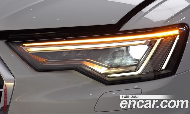 Audi A6 2021 — photo 8