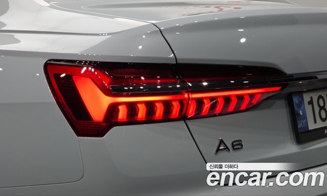Audi A6 2021 — photo 9