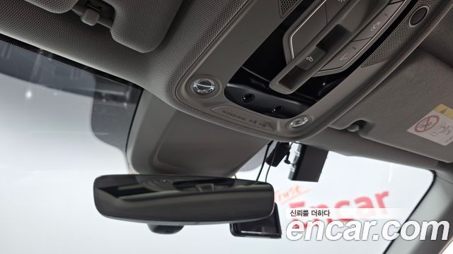 Audi A6 2021 — photo 27