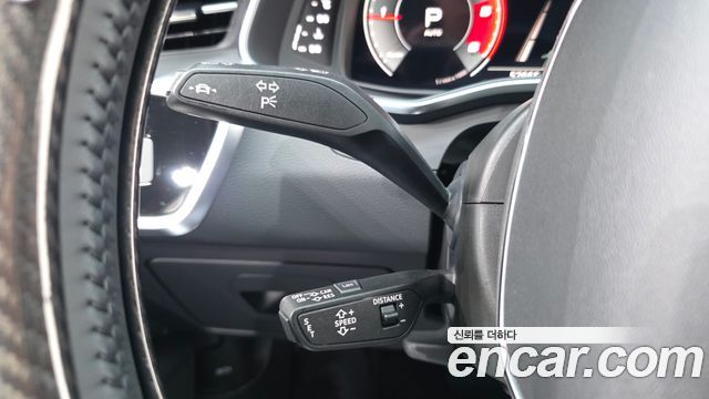 Audi A6 2021 — photo 28