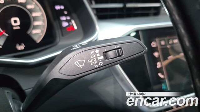 Audi A6 2021 — photo 29